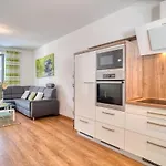 Center With Parking Apartment