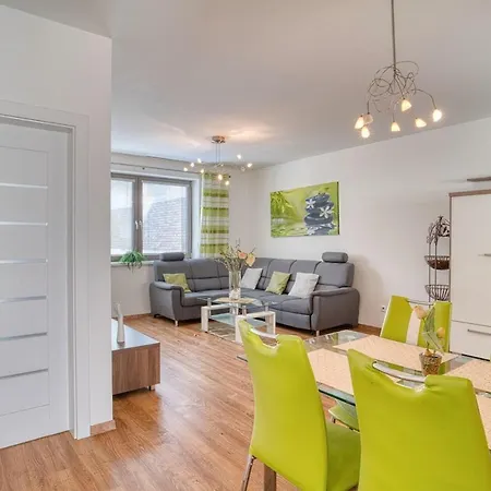 Apartment Center With Parking *