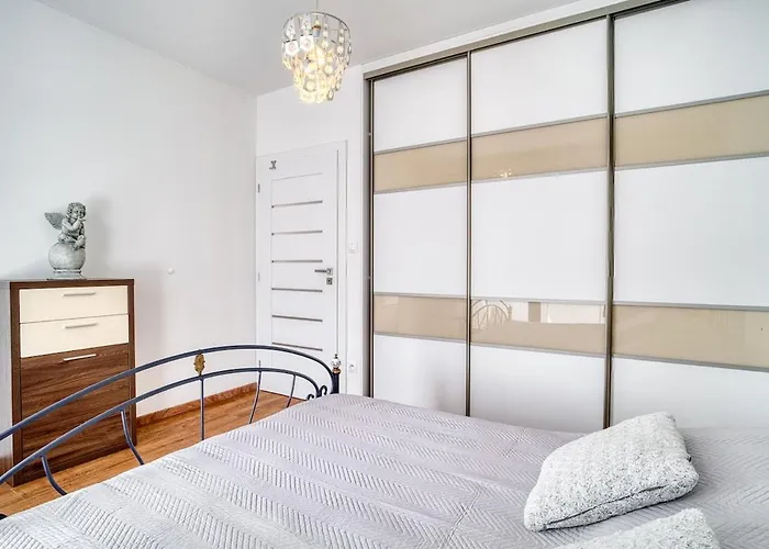 Daire Center With Parking Trnava